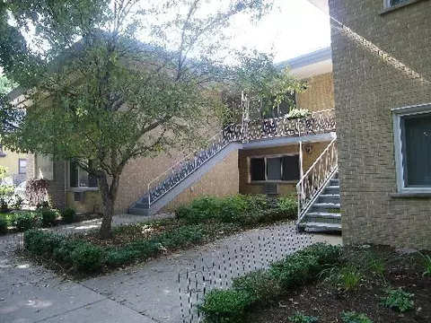 135 S Kenilworth Ave #4, Oak Park, IL 60302