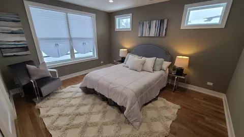 Bedroom - 529 S Elm St, Itasca, IL 60143 photo 9 of 11
