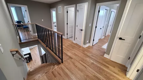 Entry Way - 529 S Elm St, Itasca, IL 60143 photo 9 of 10