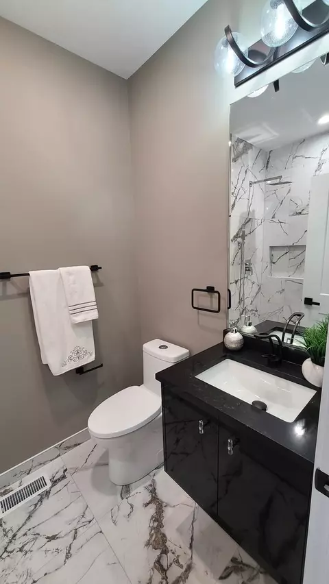 Bath - 529 S Elm St, Itasca, IL 60143 photo 1 of 16