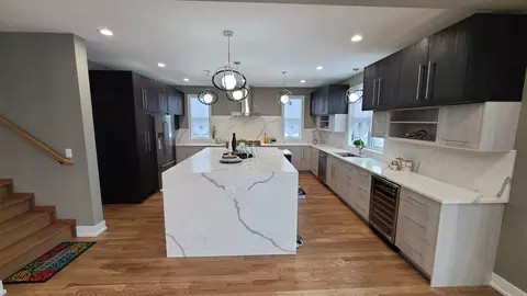 Kitchen - 529 S Elm St, Itasca, IL 60143 photo 1 of 14
