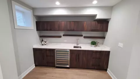 Kitchen - 529 S Elm St, Itasca, IL 60143 photo 14 of 14