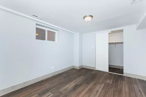 33 E 121st St, Chicago, IL 60628 photo 9