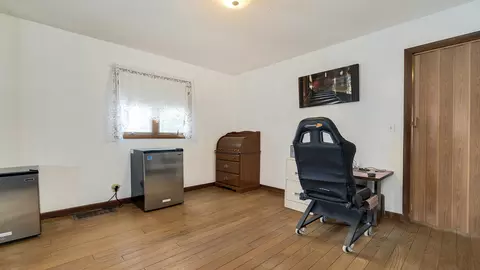 2341 W Egan Rd, Leaf River, IL 61047 photo 14