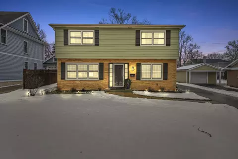 623 Justina St, Hinsdale, IL 60521