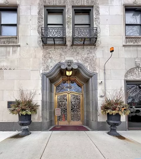 2000 N Lincoln Park W #508, Chicago, IL 60614