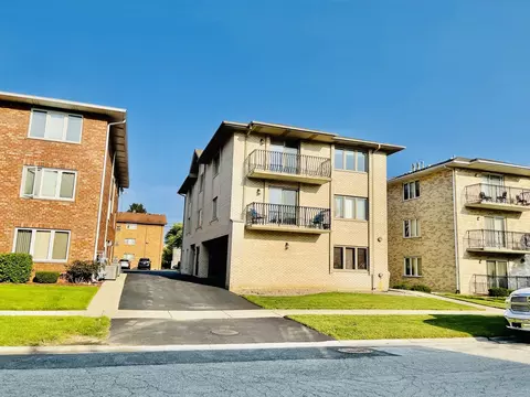 9533 Minnick Ave #3W, Oak Lawn, IL 60453