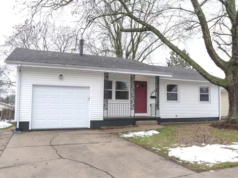 1024 Gates St, West Chicago, IL 60185