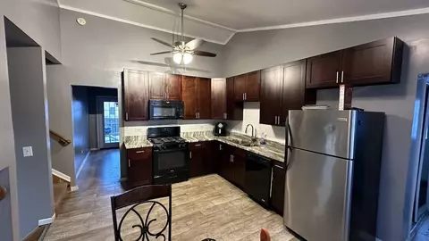 16112 Trumbull Ave, Markham, IL 60426 photo 4
