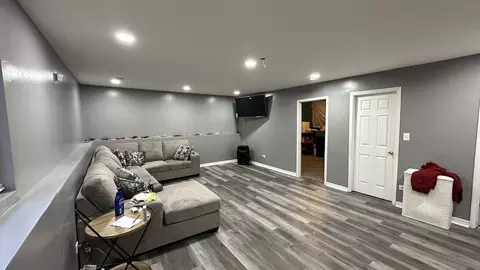 16112 Trumbull Ave, Markham, IL 60426 photo 7