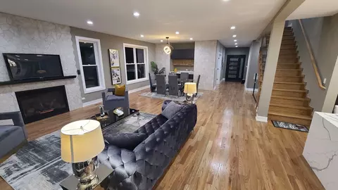 Living - 523 S Elm St, Itasca, IL 60143 photo 4 of 8