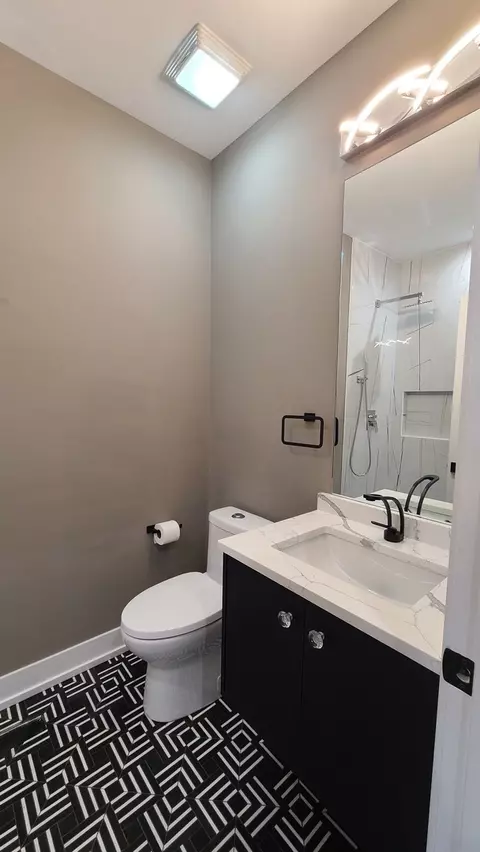 Bath - 523 S Elm St, Itasca, IL 60143 photo 1 of 13