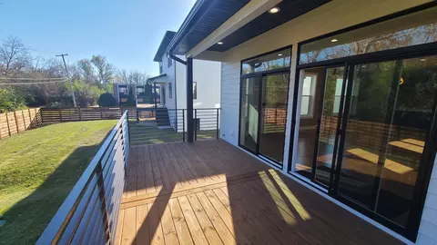 Exterior - 523 S Elm St, Itasca, IL 60143 photo 6 of 15