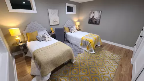 Bedroom - 523 S Elm St, Itasca, IL 60143 photo 9 of 11