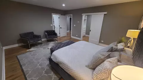 Bedroom - 523 S Elm St, Itasca, IL 60143 photo 3 of 11