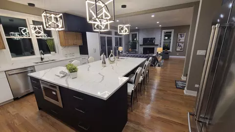 Kitchen - 523 S Elm St, Itasca, IL 60143 photo 3 of 8