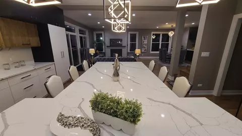 Dining - 523 S Elm St, Itasca, IL 60143 photo 4 of 4