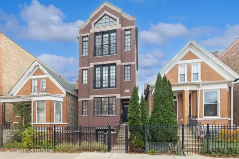 2031 W Augusta Blvd #3, Chicago, IL 60622