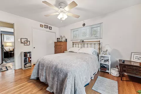 581 E Park Ave, Elmhurst, IL 60126 photo 16