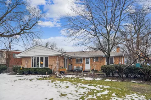 581 E Park Ave, Elmhurst, IL 60126 photo 25