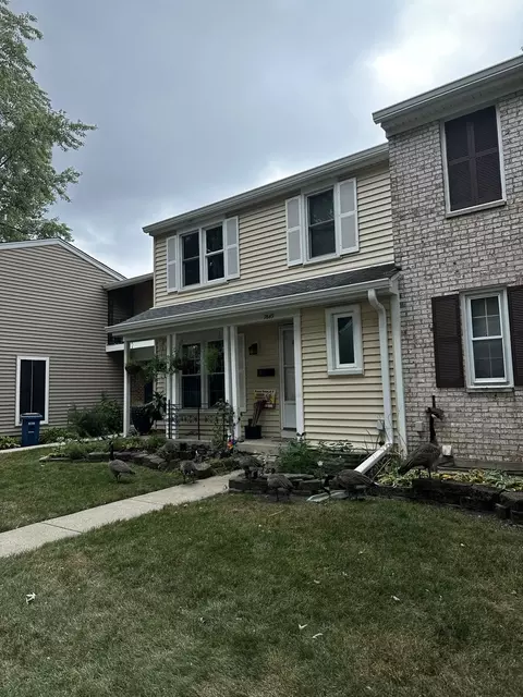 7649 Manchester Mnr, Hanover Park, IL 60133