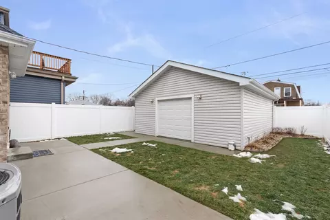 7645 W 66th St, Summit, IL 60501 photo 22