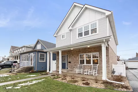 7645 W 66th St, Summit, IL 60501