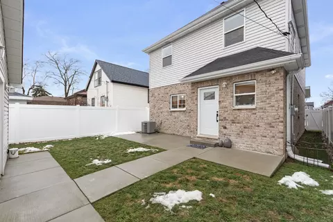 7645 W 66th St, Summit, IL 60501 photo 23