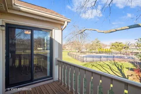547 Greystone Ln #D2, Wheeling, IL 60090 photo 13