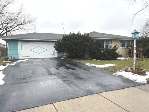 8009 Nottingham Ave, Burbank, IL 60459