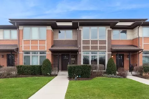 202 N Northwest Hwy, Park Ridge, IL 60068