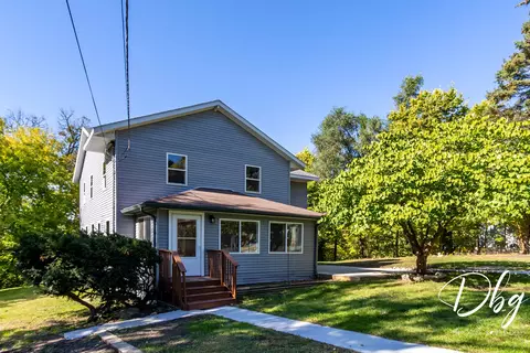 38434 N 4th Ave, Spring Grove, IL 60081