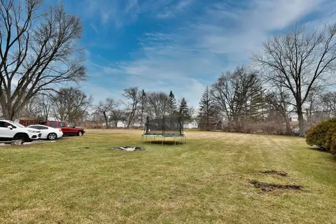 1012 Main St, Antioch, IL 60002 photo 3