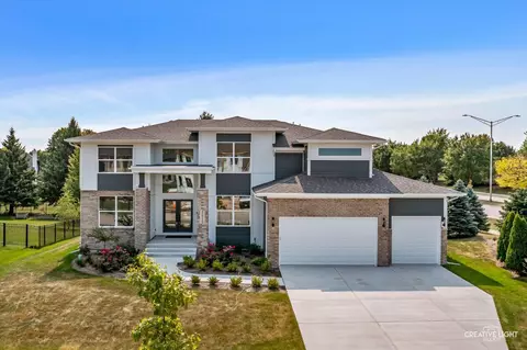 3959 Caliente Cir, Naperville, IL 60564