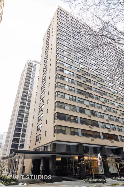 850 N Dewitt Pl #14G, Chicago, IL 60611