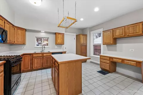 637 Oak Ave, Aurora, IL 60506 photo 12