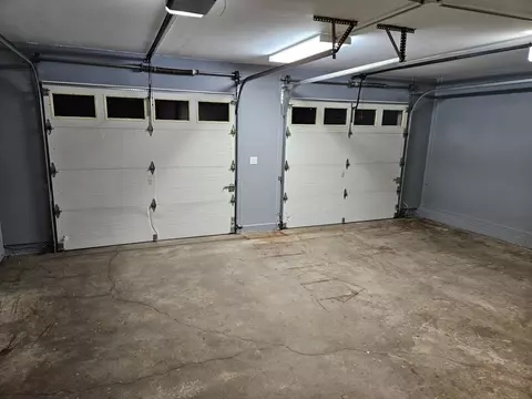 Other - 1250 John Dr, Hoffman Estates, IL 60169 photo 4 of 4