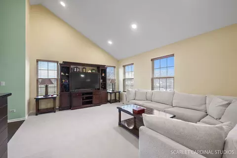 24631 Patriot Square Dr S, Plainfield, IL 60544 photo 2