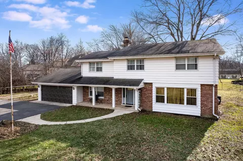 23 W671 Hobson Rd, Naperville, IL 60540