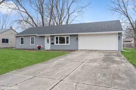 56 Sonora Dr, Montgomery, IL 60538