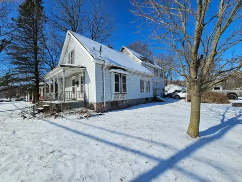 1499 E Fairchild St, Danville, IL 61832