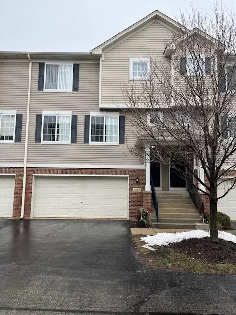 1817 Indian Hill Ln #1817, Aurora, IL 60503