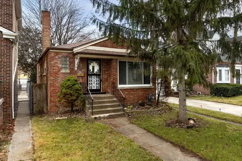 14323 S Clark St, Riverdale, IL 60827