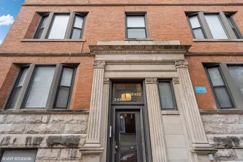 2430 N Geneva Ter #3, Chicago, IL 60614