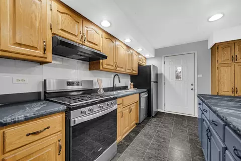 9442 Pine St, Mokena, IL 60448 photo 11