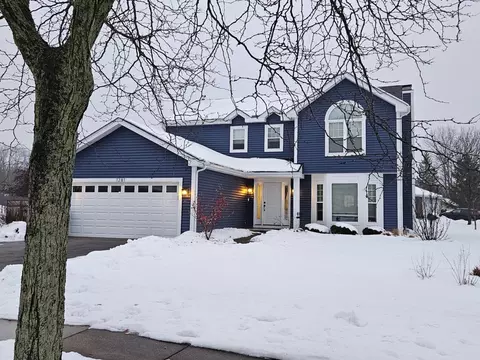 1281 Berkshire Ln, Barrington, IL 60010