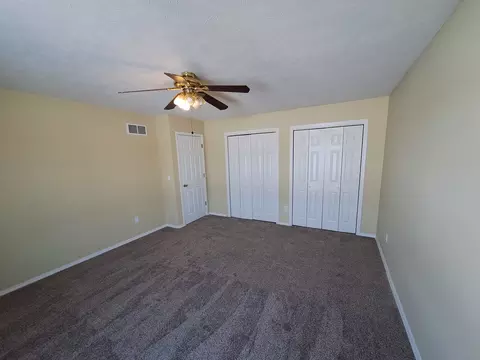 1310 Beacon Hill Ct, Normal, IL 61761 photo 5