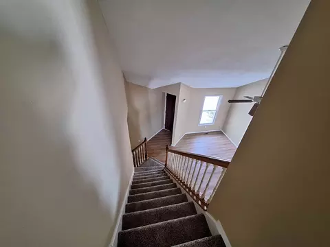 1310 Beacon Hill Ct, Normal, IL 61761 photo 8