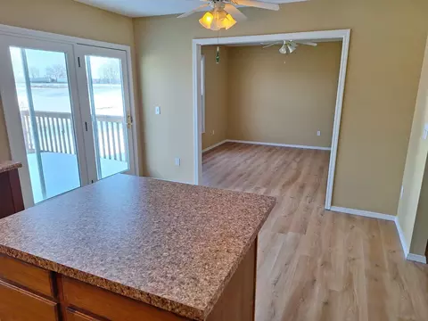 1310 Beacon Hill Ct, Normal, IL 61761 photo 7
