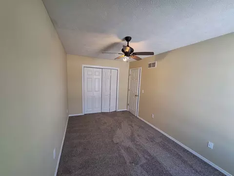 1310 Beacon Hill Ct, Normal, IL 61761 photo 16